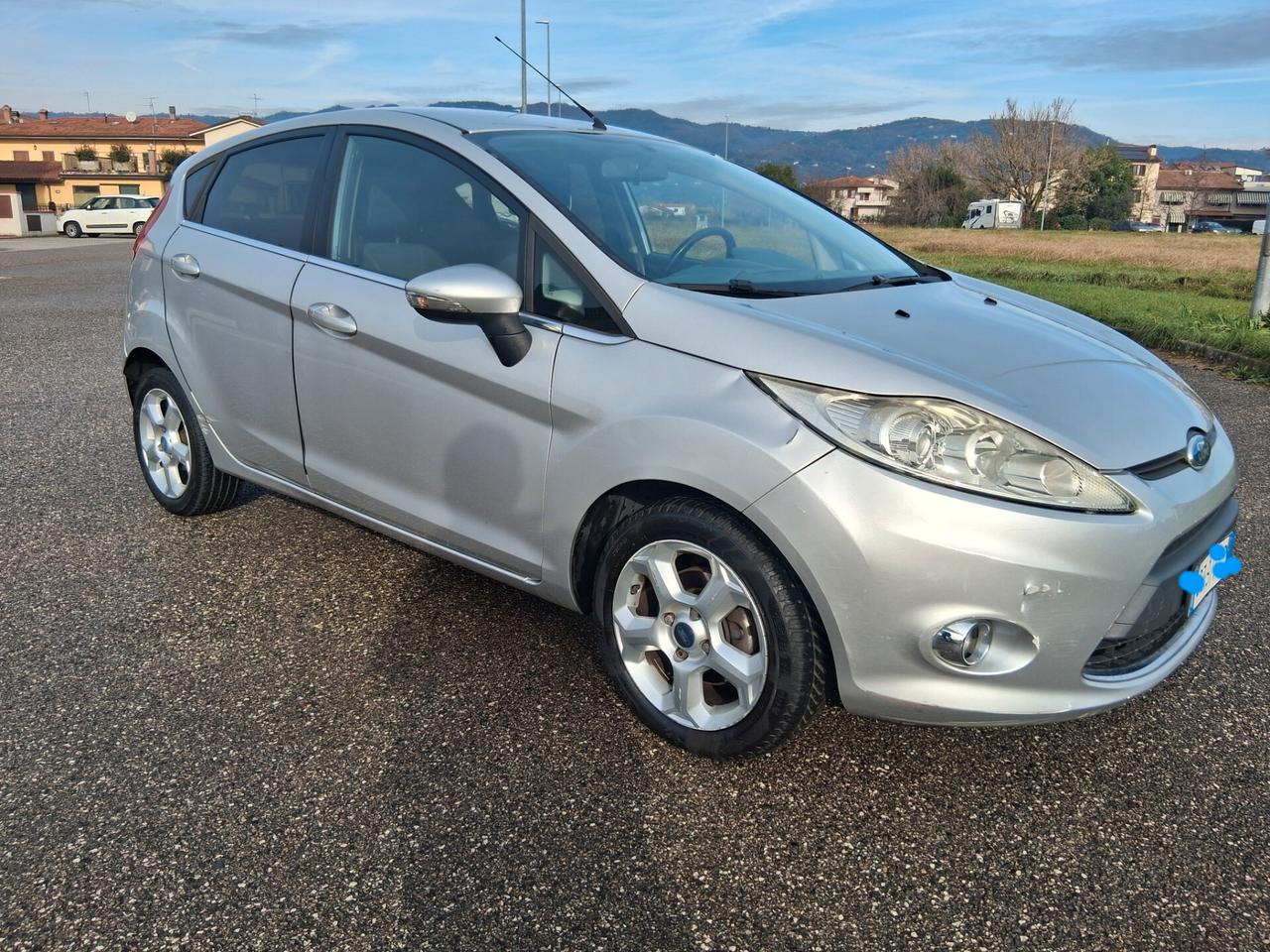 Ford Fiesta 1.4 5 porte Bz.- GPL Titanium