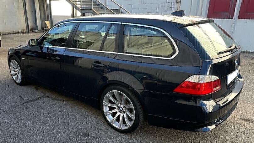 BMW 530d 231Cv. TOURING ELETTA AUTOMATICA