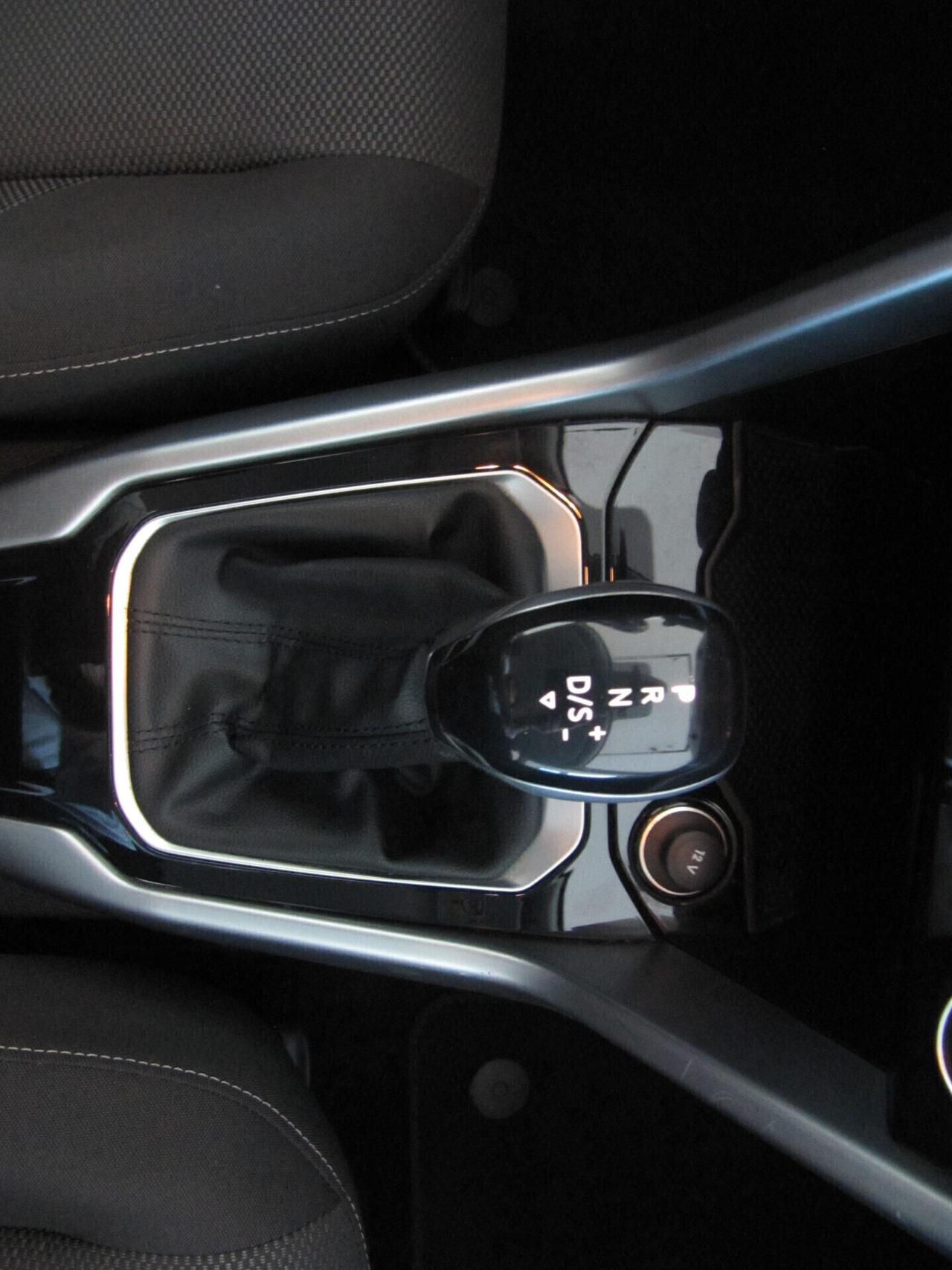 Volkswagen T-Roc 2.0 TDI SCR 150 CV DSG Life - AUTOMATICO