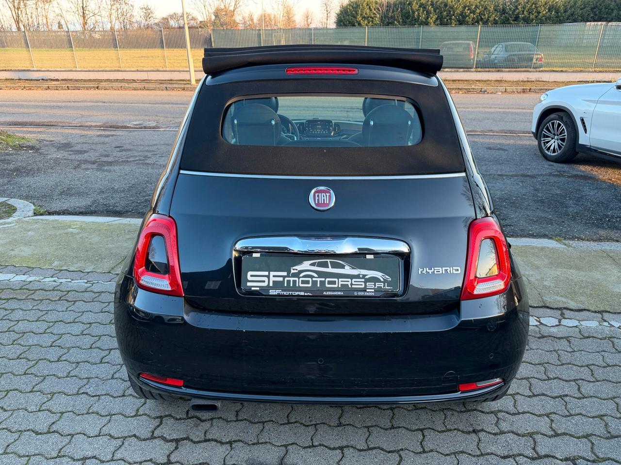 Fiat 500 C 1.0 Hybrid Lounge BLACK EDITION
