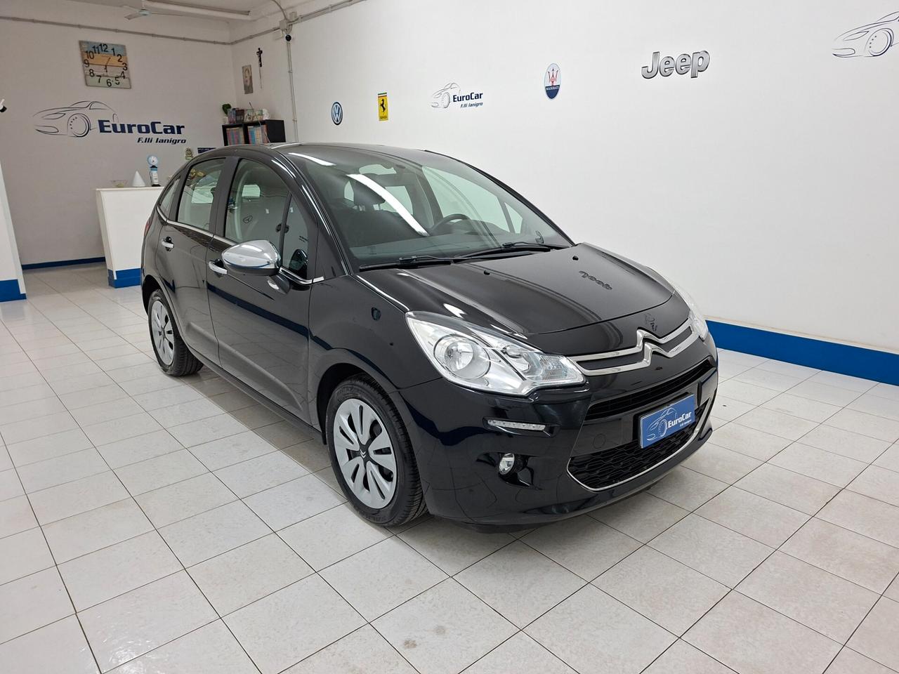 Citroen C3 1.2 VTi 82cv Vanity Fair 10