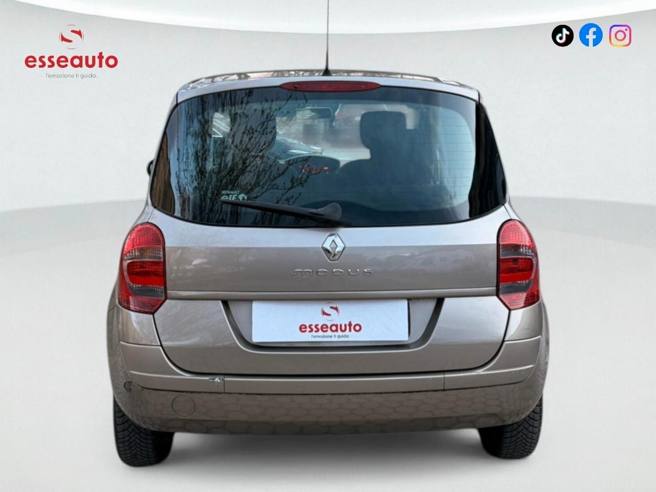 Renault Modus Grand 1.2 16V