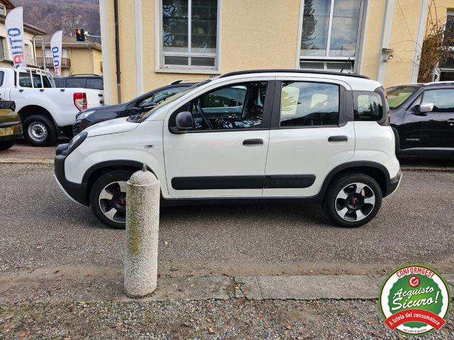 FIAT Panda 1.0 FireFly S&S Hybrid City Cross