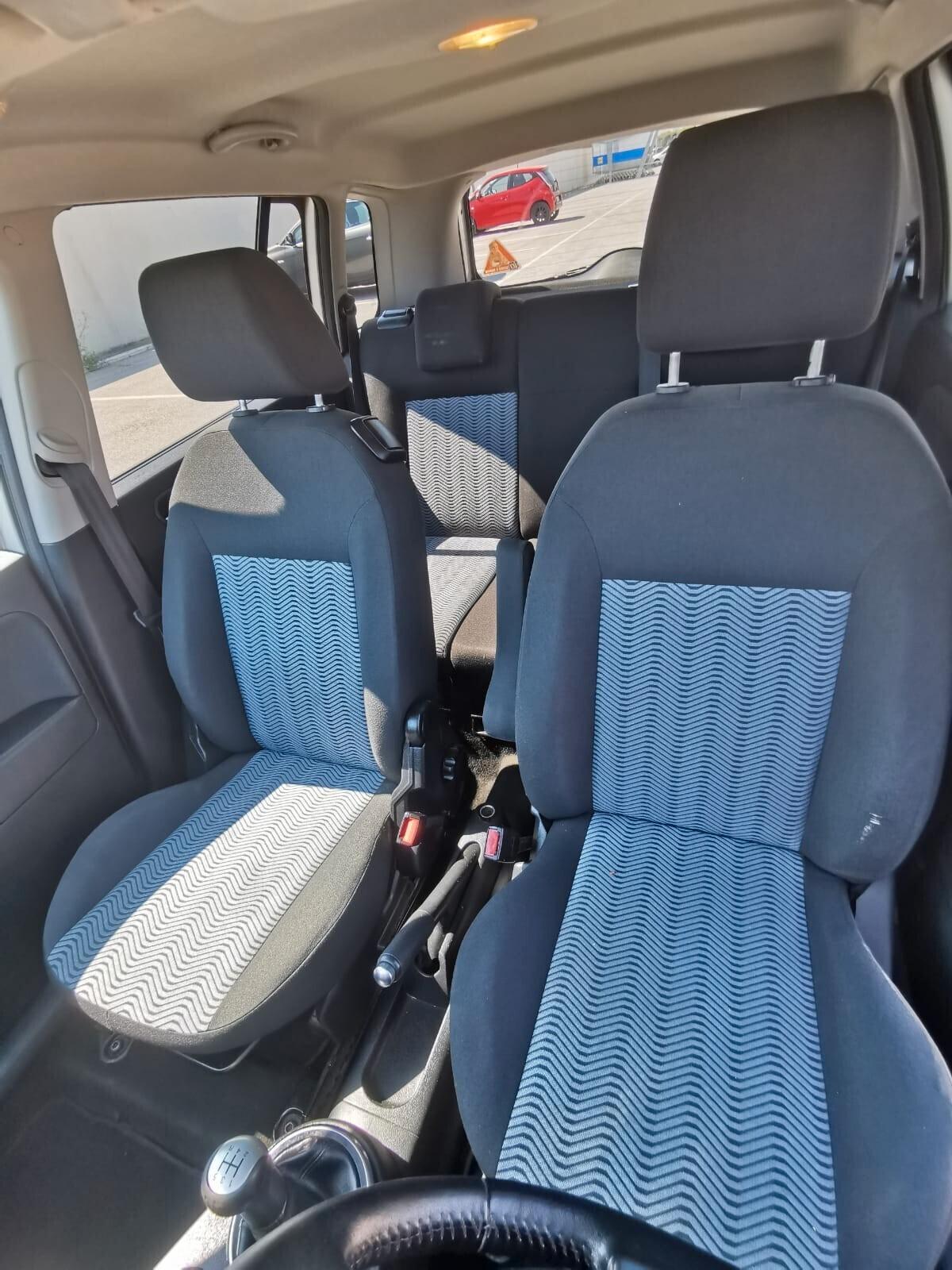 Ford Fusion 1.4 TDCi 5p. Tit. solo km.136000
