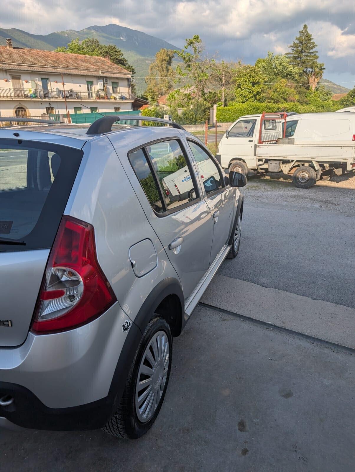 Dacia Sandero 1.5 dCi 75CV Blackline garantita 12 mesi