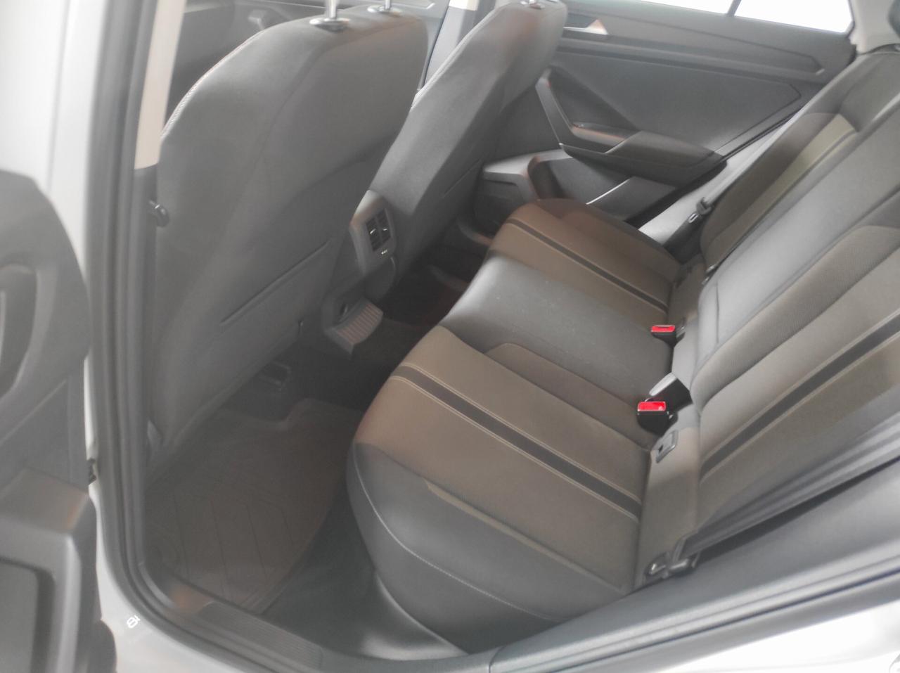 Volkswagen T-Roc 2020 1.6 TDI 115 nav sensori