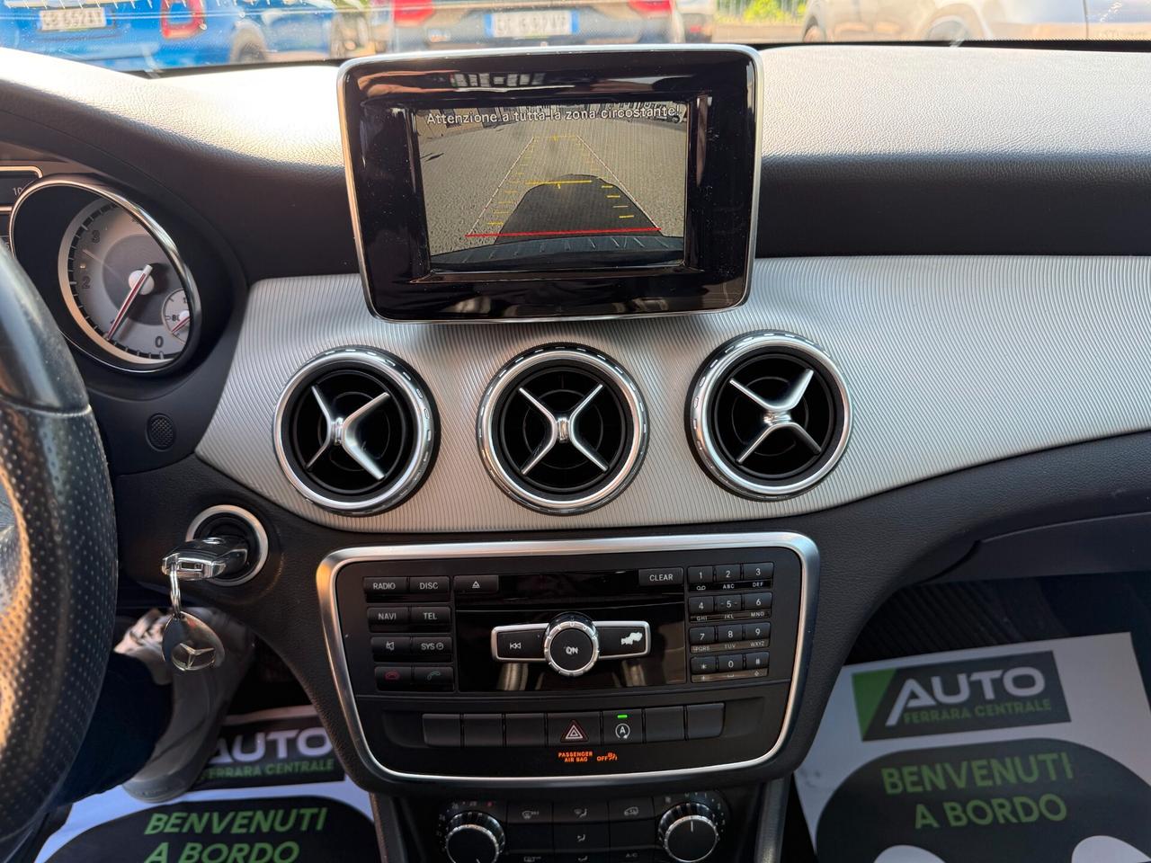 Mercedes-benz GLA 180 CDI Premium