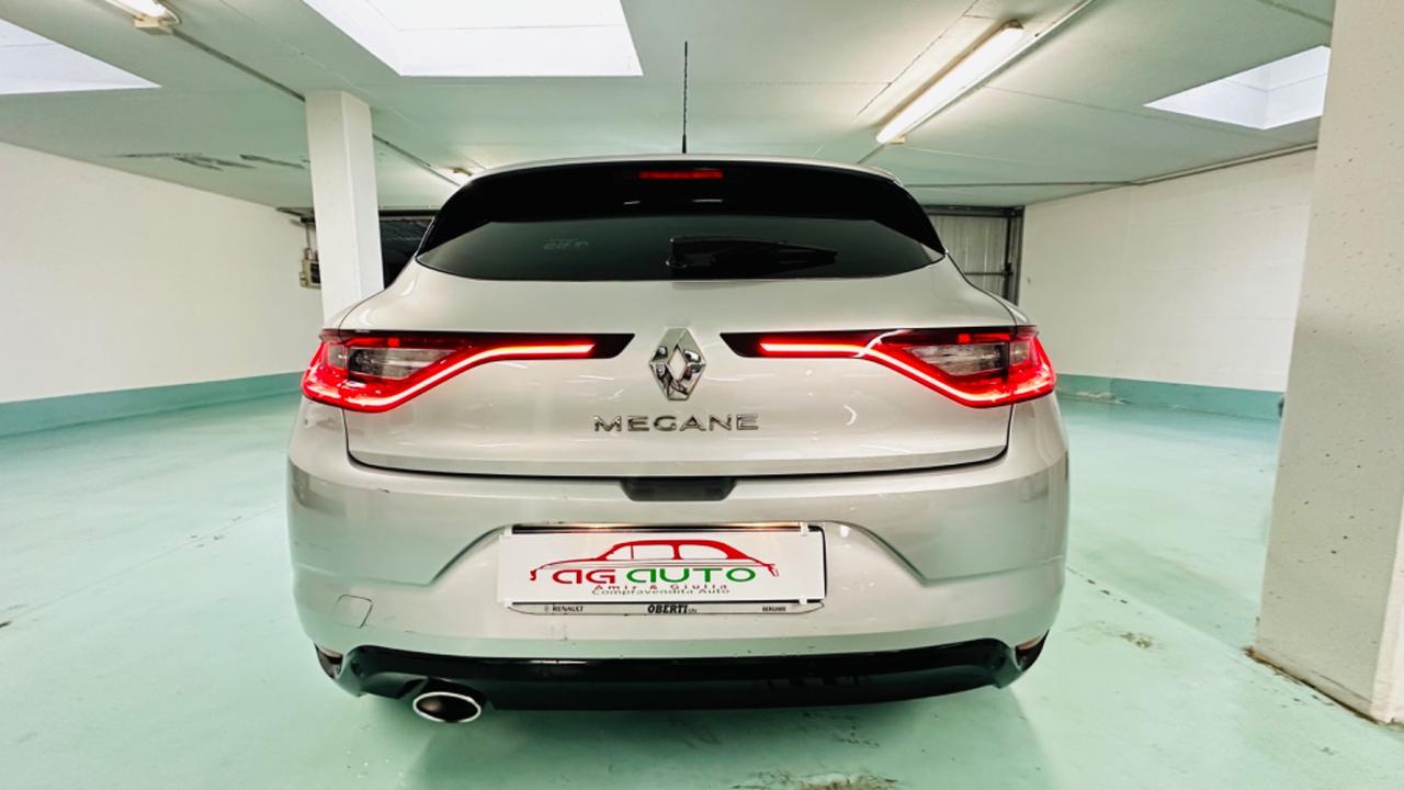 Renault Megane Mégane dCi 8V 110 CV Energy Bose. Ok neopate