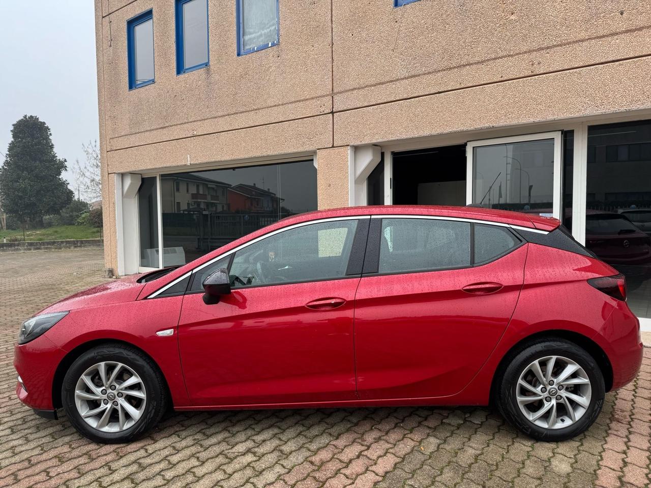 Opel Astra 1.5 CDTI 122 CV S&S 5 porte Business Elegance