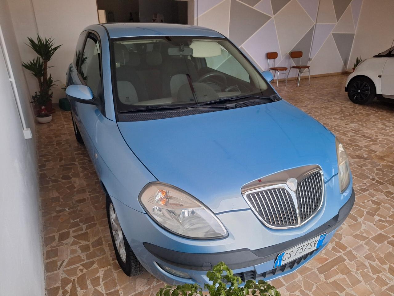 Lancia Ypsilon 1.3 Multijet 16V Argento