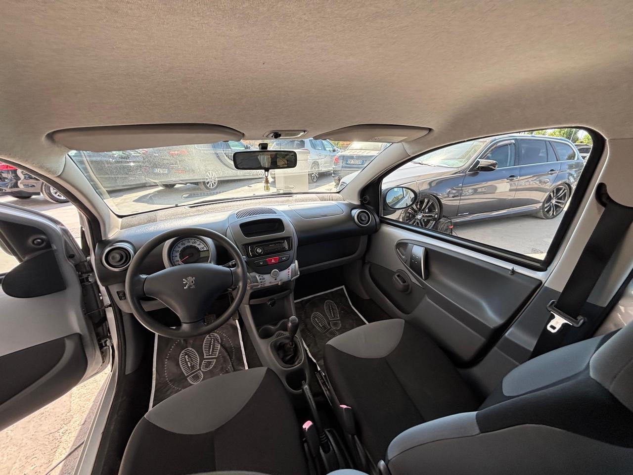 Peugeot 107 1.0 68CV 5p. Desir 55000km!