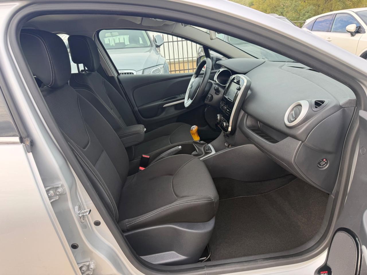 RENAULT CLIO 1.5dCi 90CV DUEL / 120.000KM