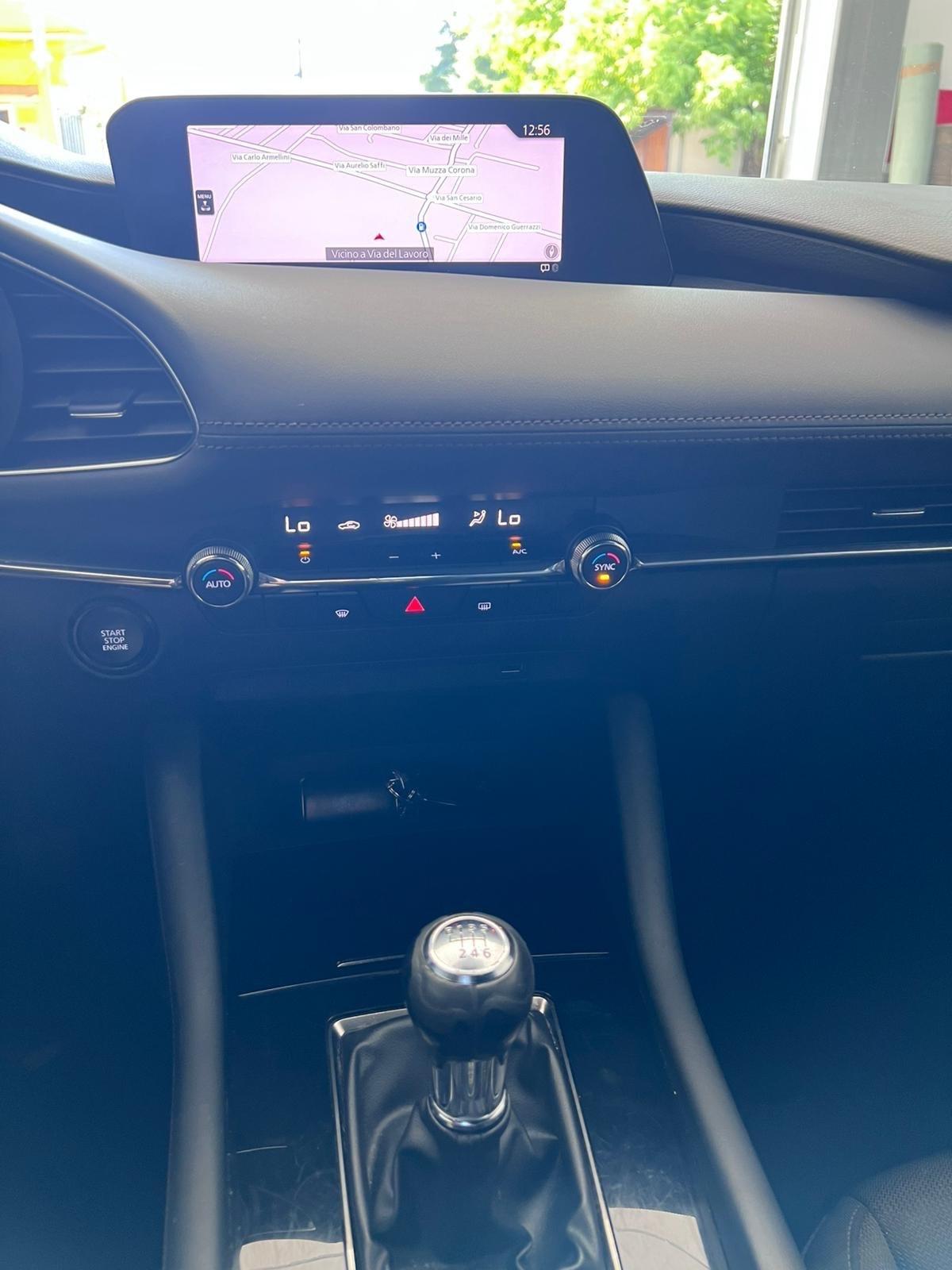 Mazda 3 Mazda3 2.0L e-Skyactiv-G M Hybrid Exclusive
