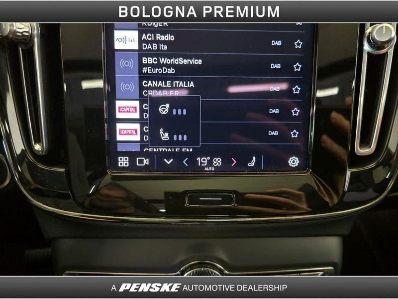 Volvo XC40 XC40 B4 AWD automatico Ultimate Dark