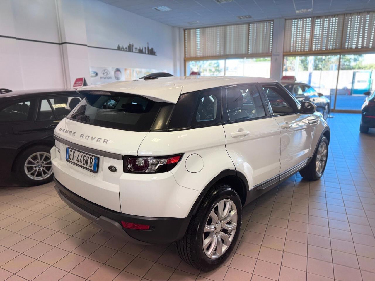 Land Rover Range Evoque 2.2 TD4 5p. Prestige