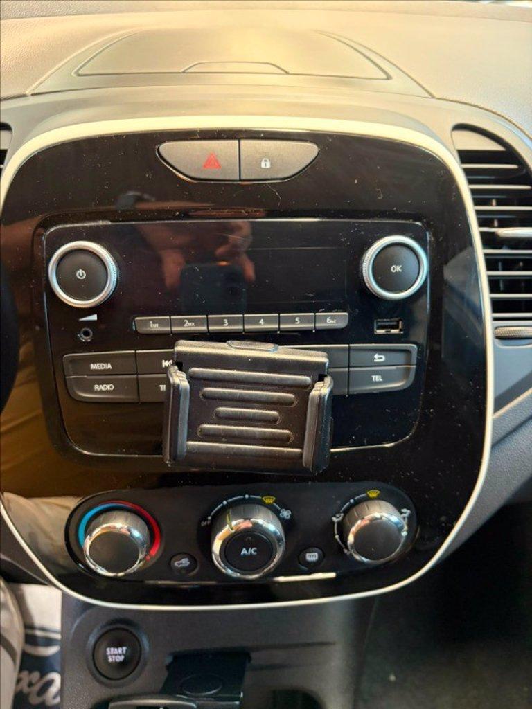 RENAULT Captur 0.9 tce Life 90cv del 2019