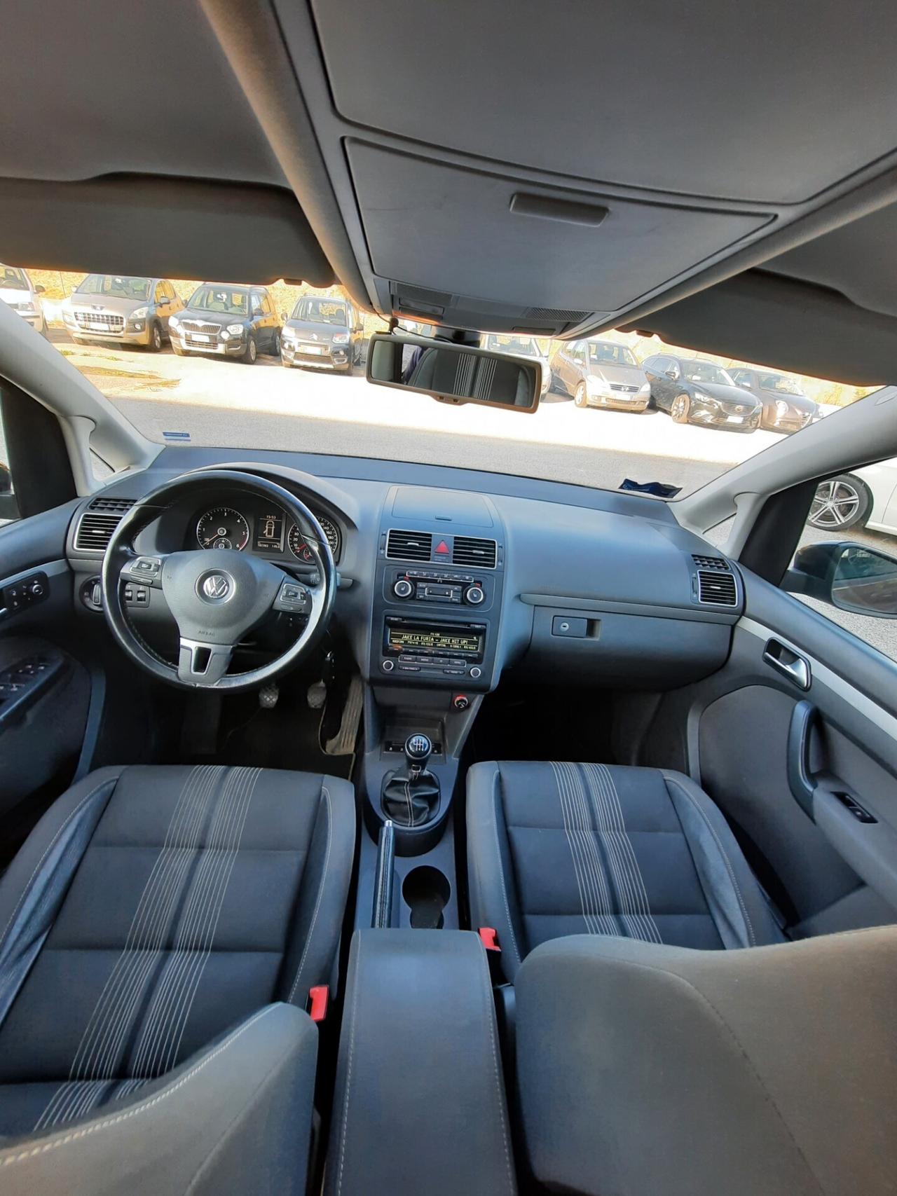 Volkswagen Touran 1.6 TDI Comfortline 7 POSTI