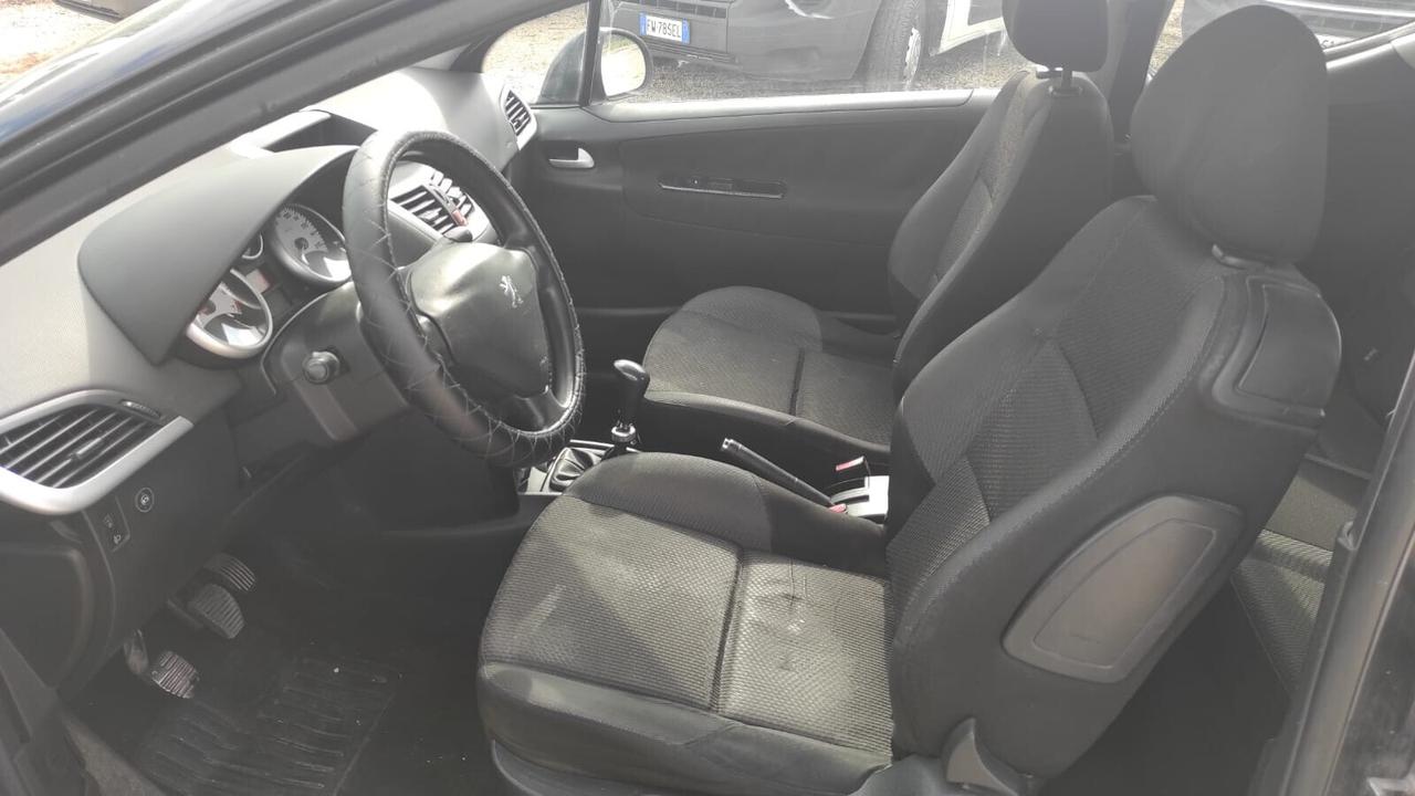 Peugeot 207 1.4 8V 75CV 3p ECO GPL