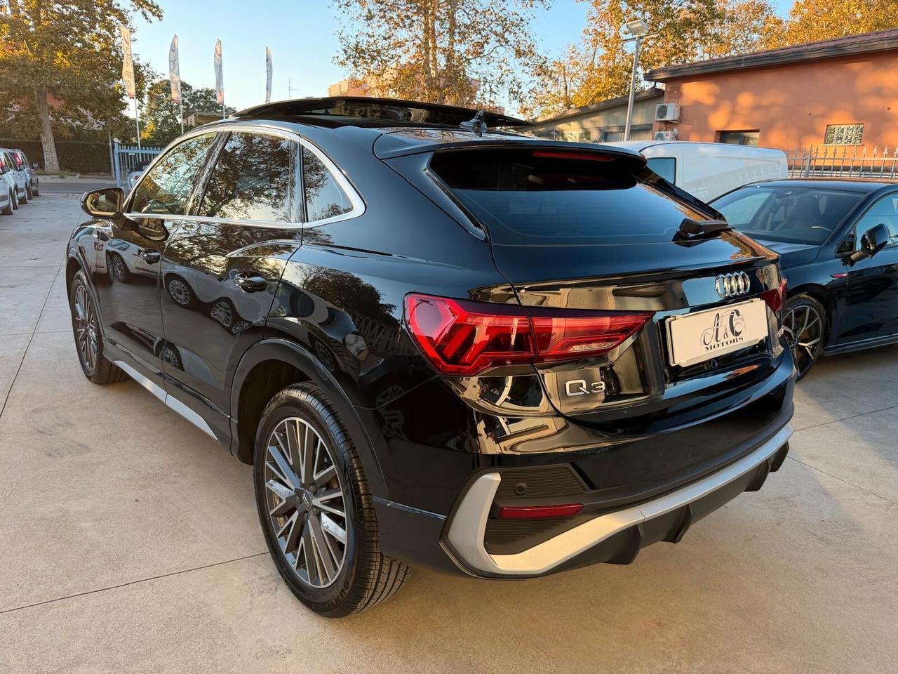 Audi Q3 SPORTBACK S-LINE TETTO