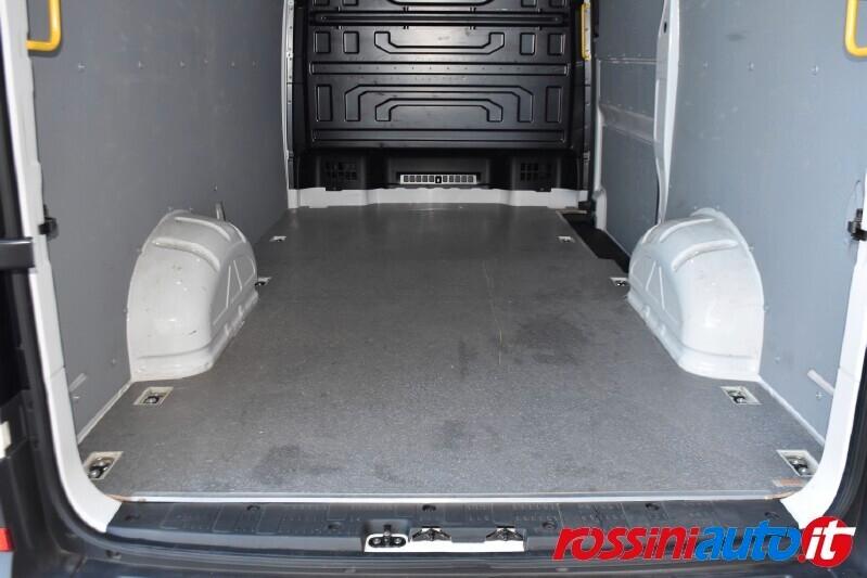 MAN TGE 3.140 3.5T 2.0 TDI 140 CV 8AT L1H2 LIGHT DUTY