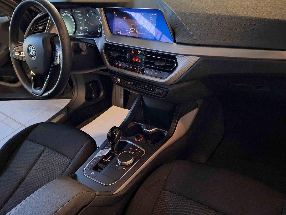 BMW 116d 5p. Business Advantage - APPLE - TAGLIANDI BMW - GAR.24 MESI