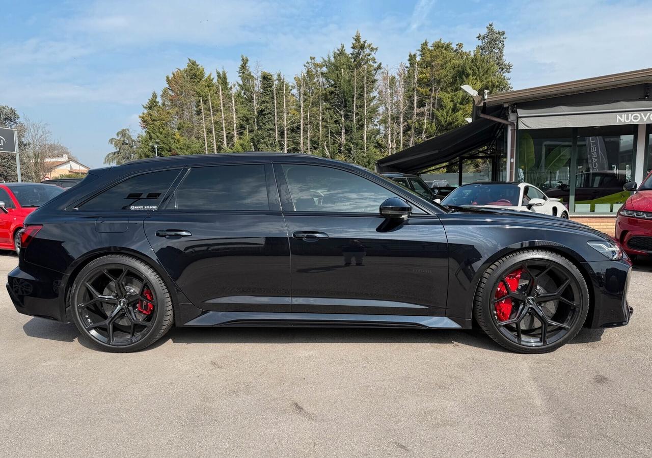 Audi RS6 RS 6 Avant /carboceramici//22"/km doc/scarico sportivo