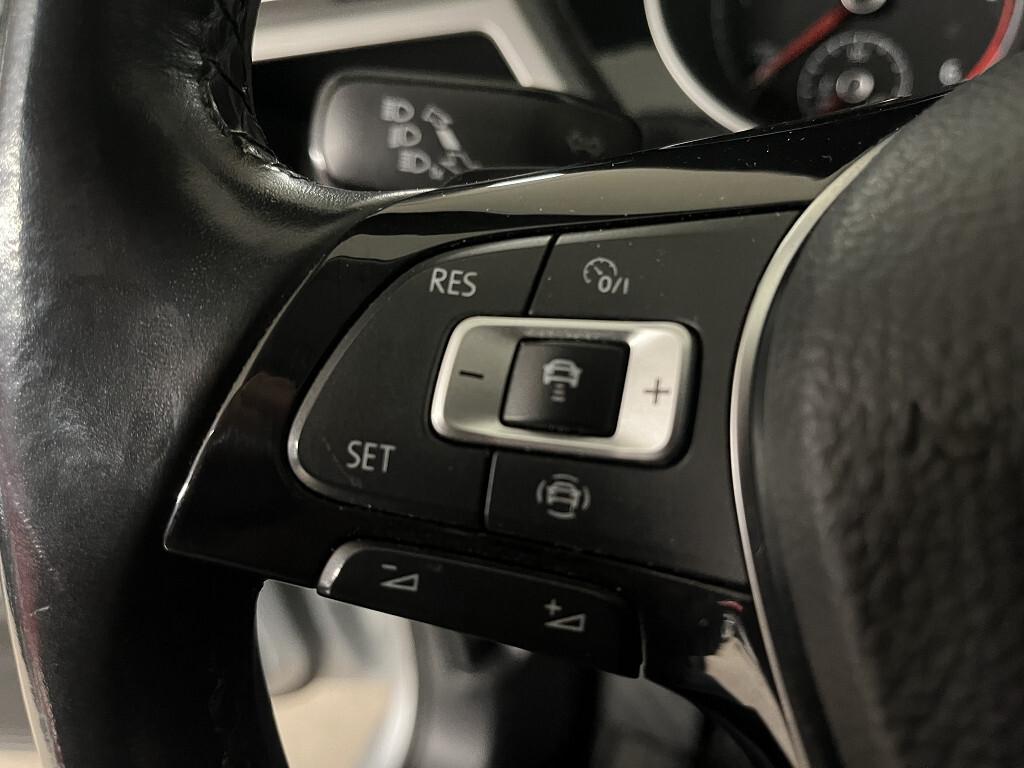 Volkswagen Touran 2.0 TDI Comfortline DSG