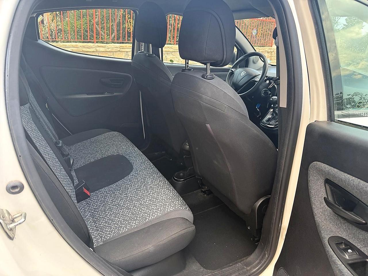 Lancia Ypsilon 1.2 69 CV 5 porte GPL Ecochic Elefantino Blu