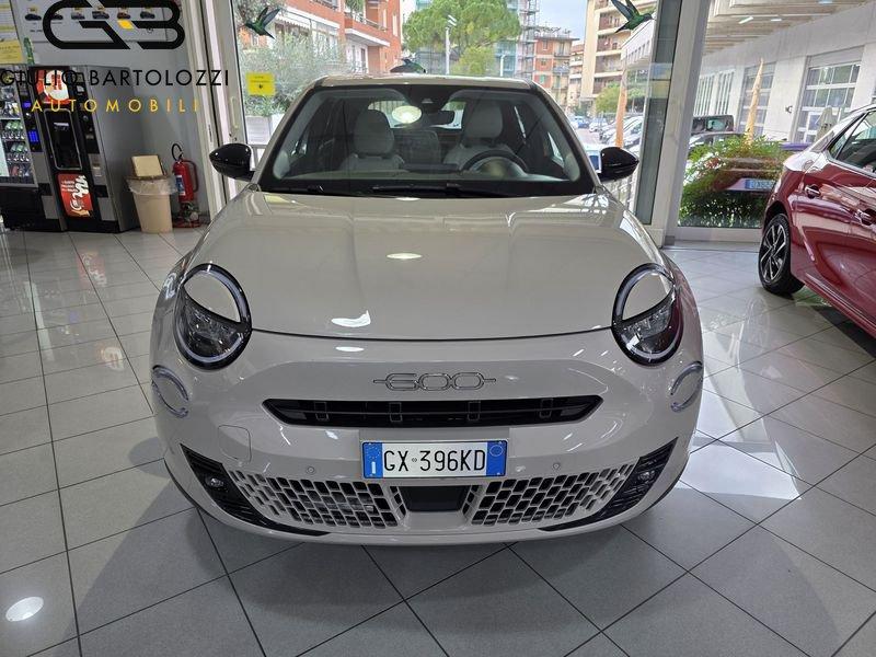 FIAT 600 600 Hybrid 110 CV DCT MHEV La Prima