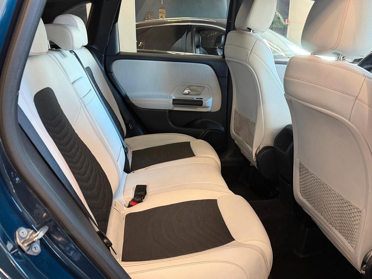 MERCEDES-BENZ CLASSE B180 SPORT 1.5 116CV PELLE NAVI CAM ANNO 2020