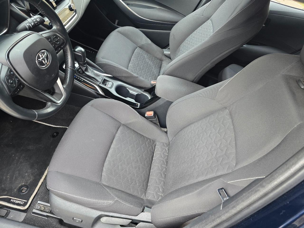 Toyota Corolla 1.8 Hybrid Business