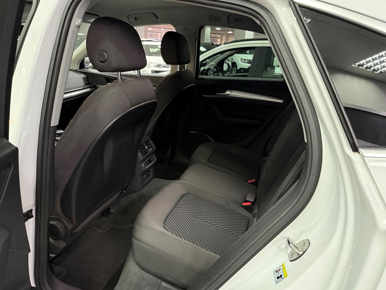 Audi Q5 40 TDI 204 CV quattro S tronic Business Advanced