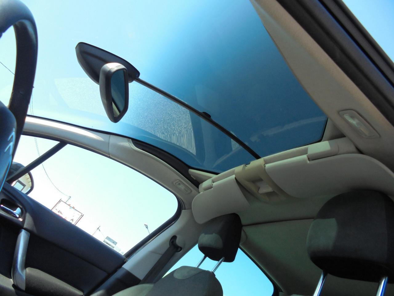 Citroen C3 1.4 Exclusive Style