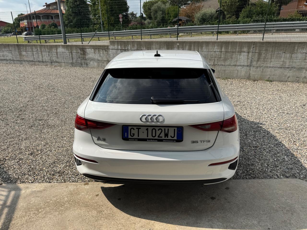 Audi A3 SPB 35 TFSI Business IVA DETRAIBILE
