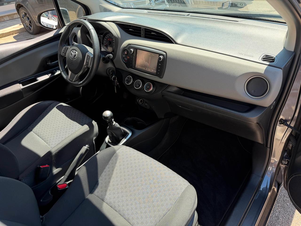 Toyota Yaris 1.3 Active NEOPATENTATI