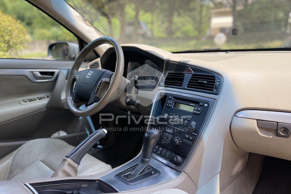VOLVO V70 2.4i 20V cat Bi-Fuel Metano Momentum