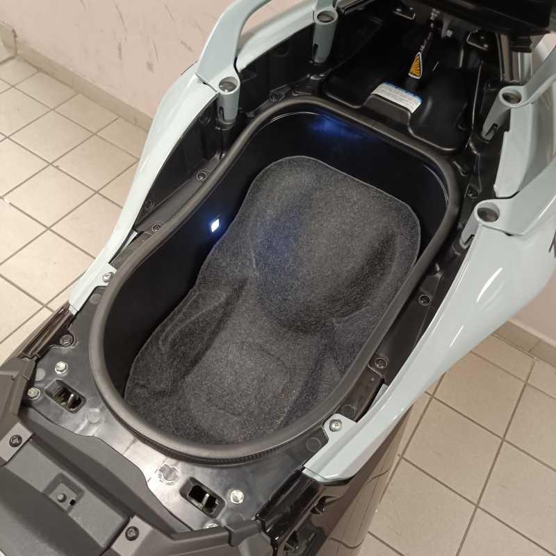 Yamaha T-Max 560 Tech Max - 2025