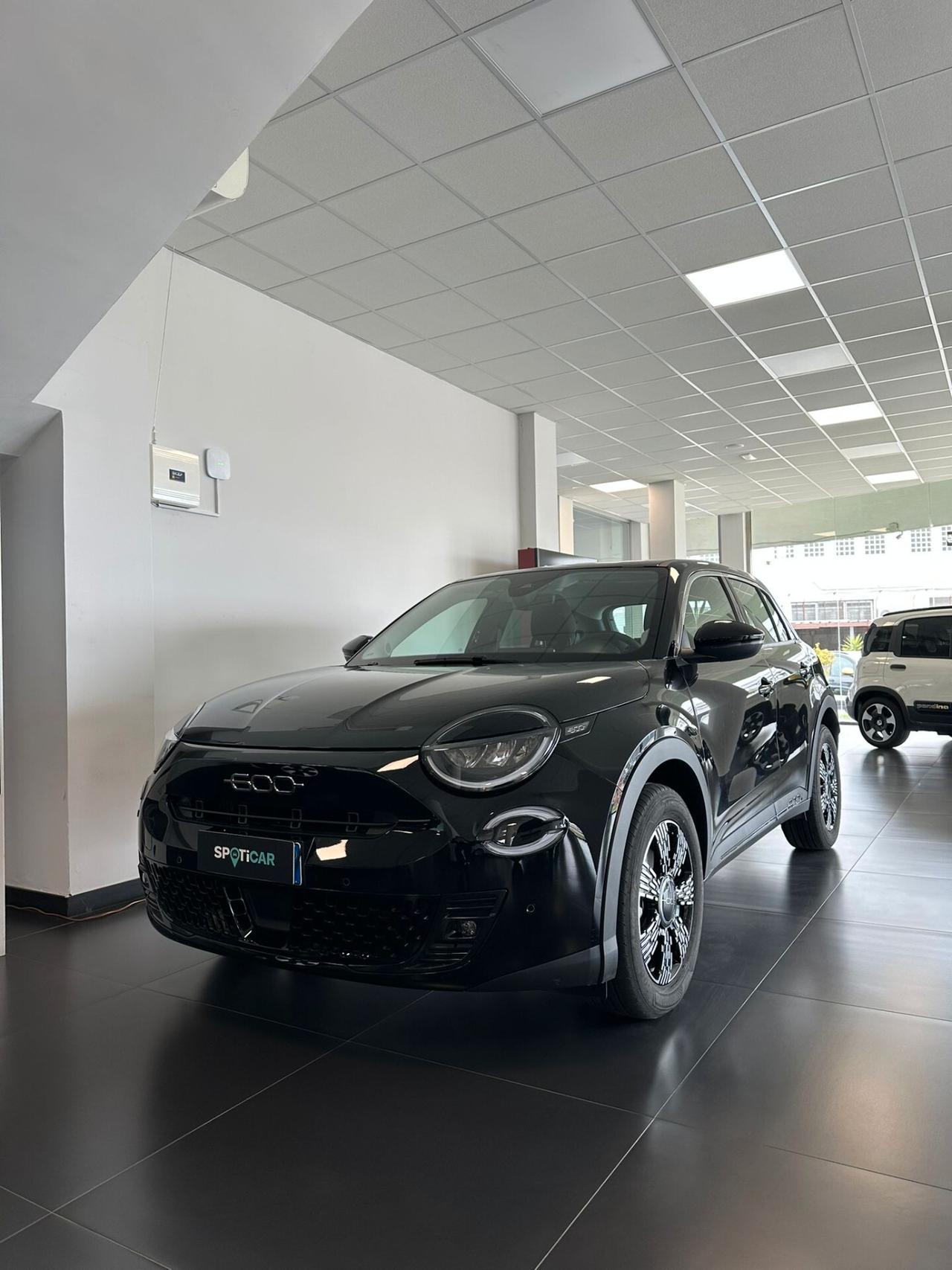 Fiat 600 Hybrid 145 CV DCT MHEV AZINRDALE