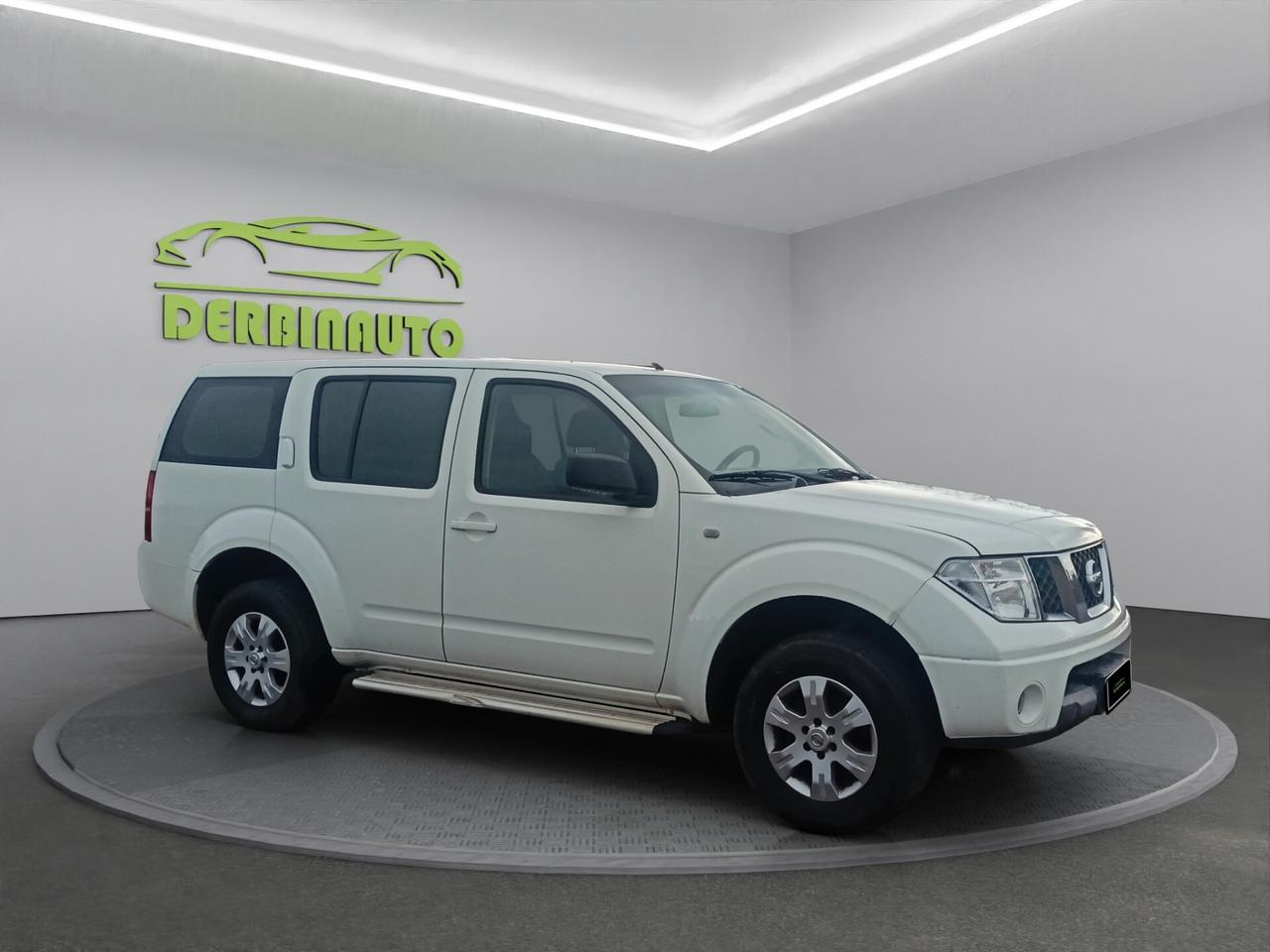 Nissan Pathfinder 2.5 dCi XE