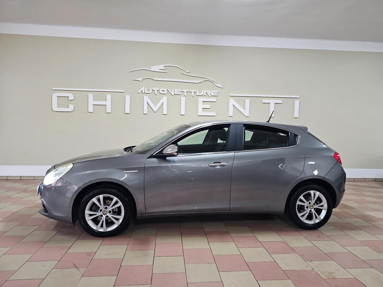 Alfa Romeo Giulietta 1.6 JTDm-2 105 CV Distinctive