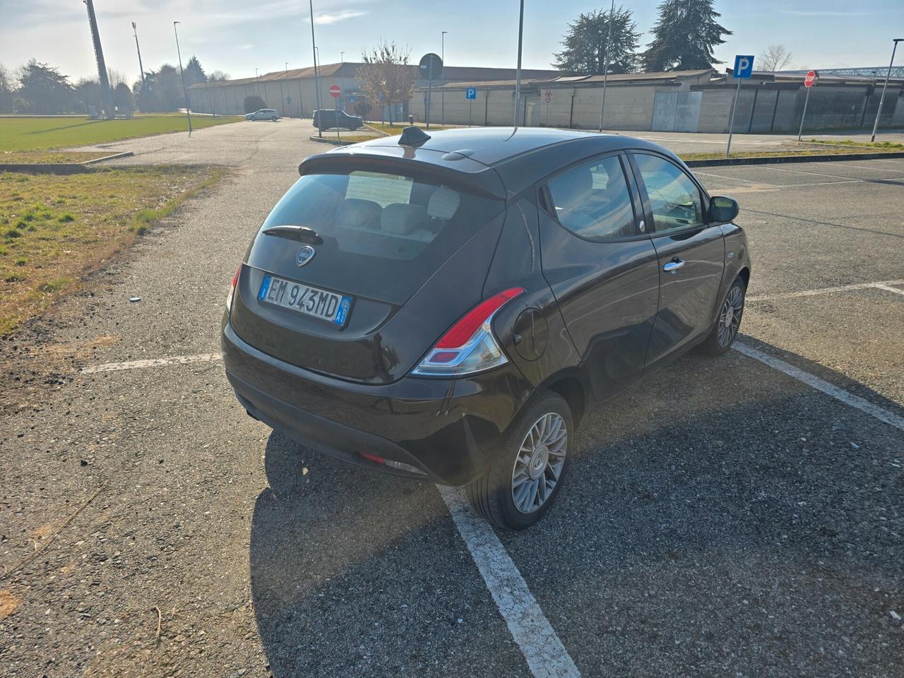 Lancia Ypsilon 1.2 69 CV 5 porte GPL Ecochic Gold