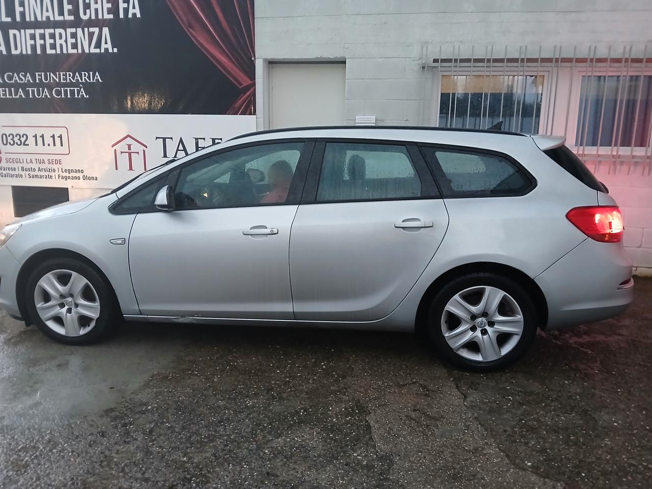 Opel Astra 1.7 CDTI 110CV