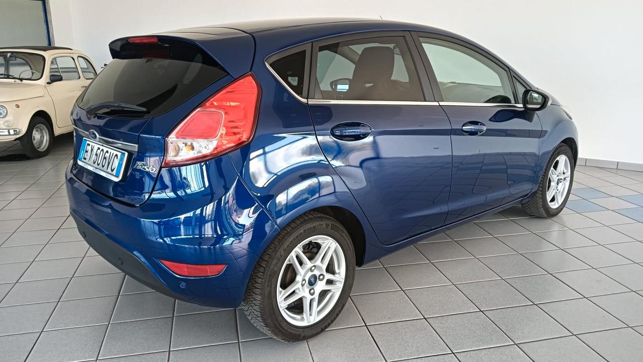 Ford Fiesta 1.5 TDCi 75CV 5 porte Titanium