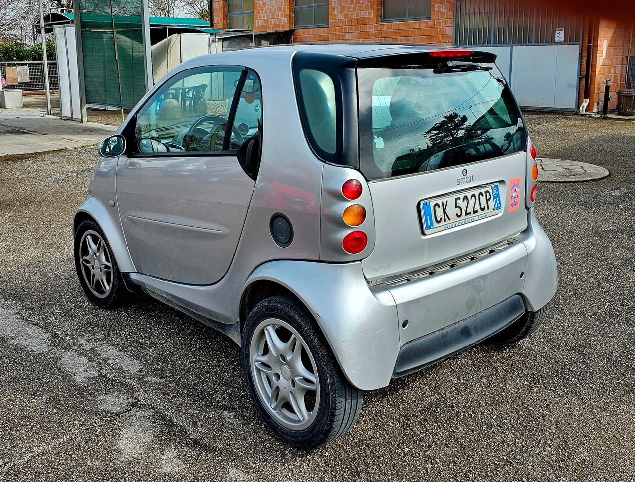 Smart ForTwo 700 coupé pure (45 kW)