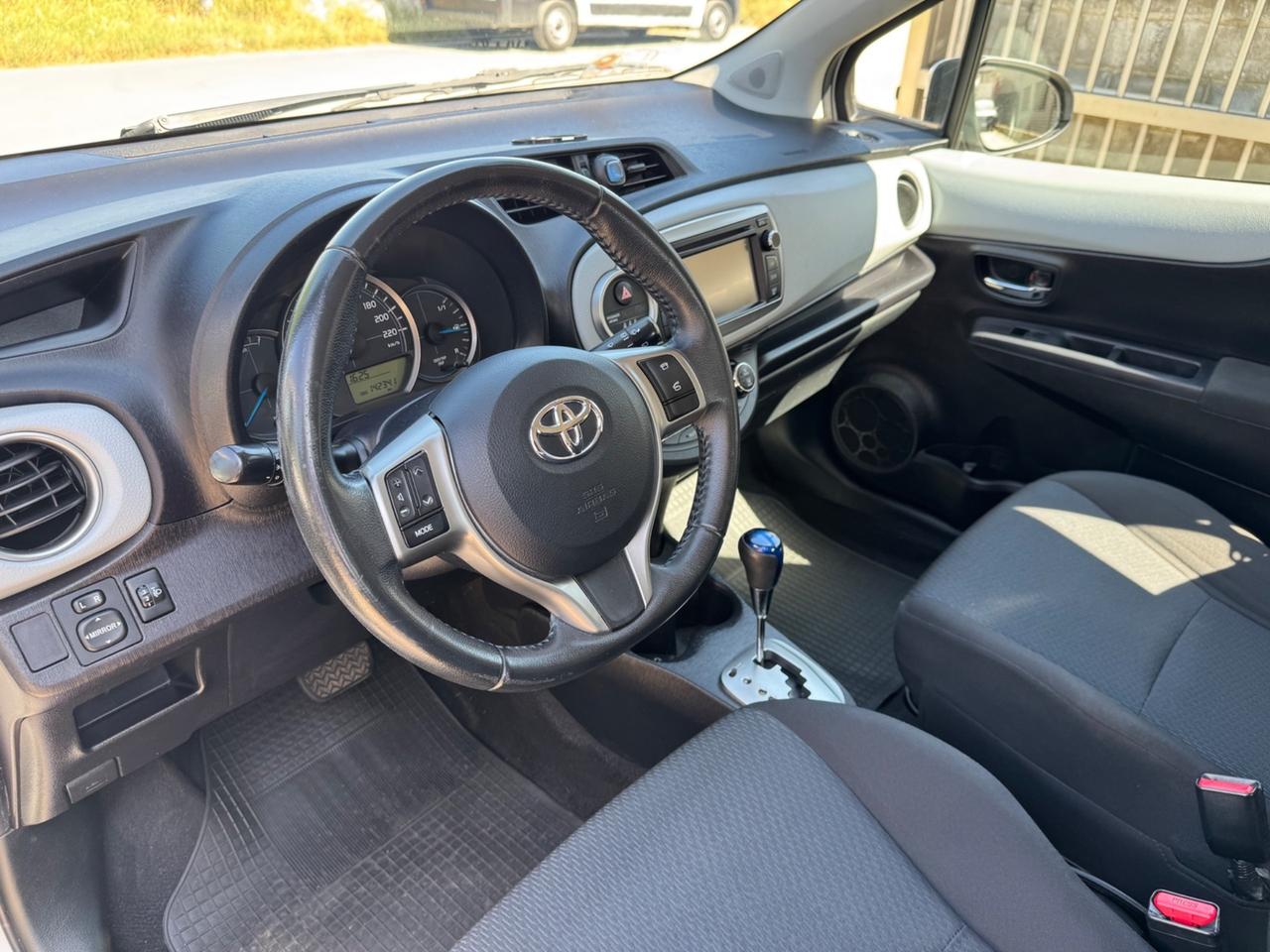 Toyota Yaris 1.5 Hybrid 5 porte Lounge Più