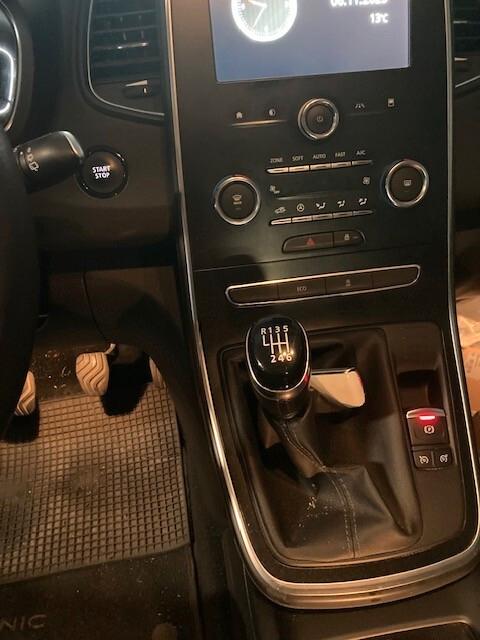 Renault Scenic Scénic TCe 140 CV FAP Sport Edition2