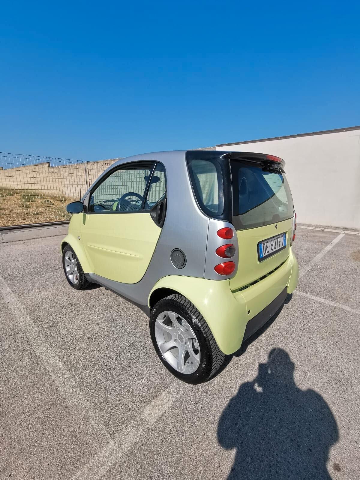 Smart ForTwo 700 coupé pulse (45 kW)