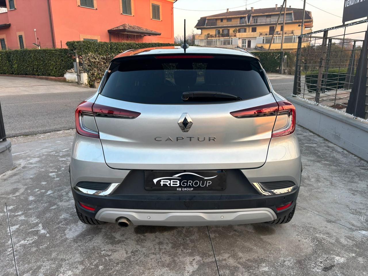 Renault Captur TCe 100 CV GPL Intens