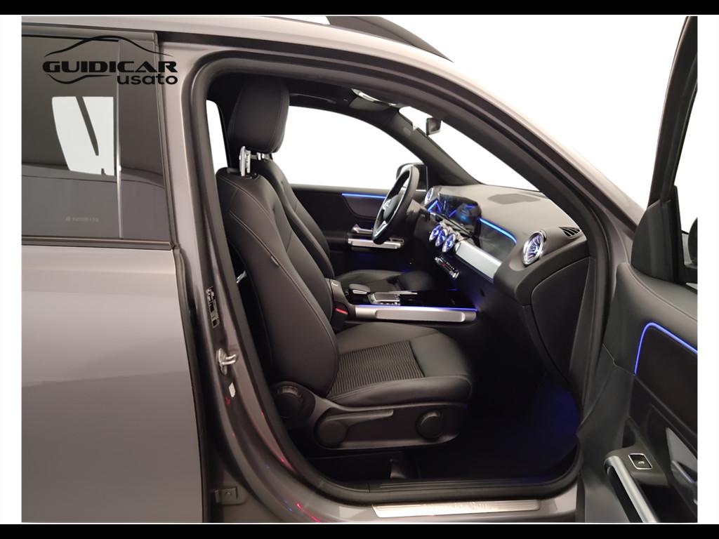 Mercedes-Benz GLB - X247 2019 - GLB 180 d Sport Plus auto