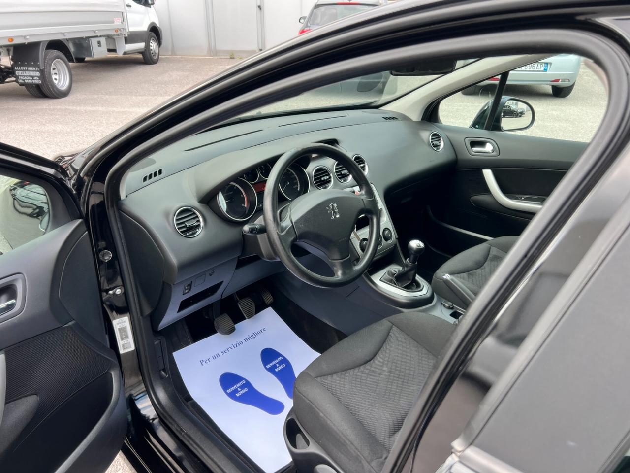 Peugeot 308 1.6 HDi 90CV FAP 5p. Premium